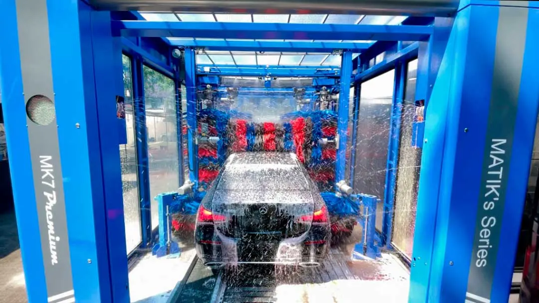 Sirena's Car Wash