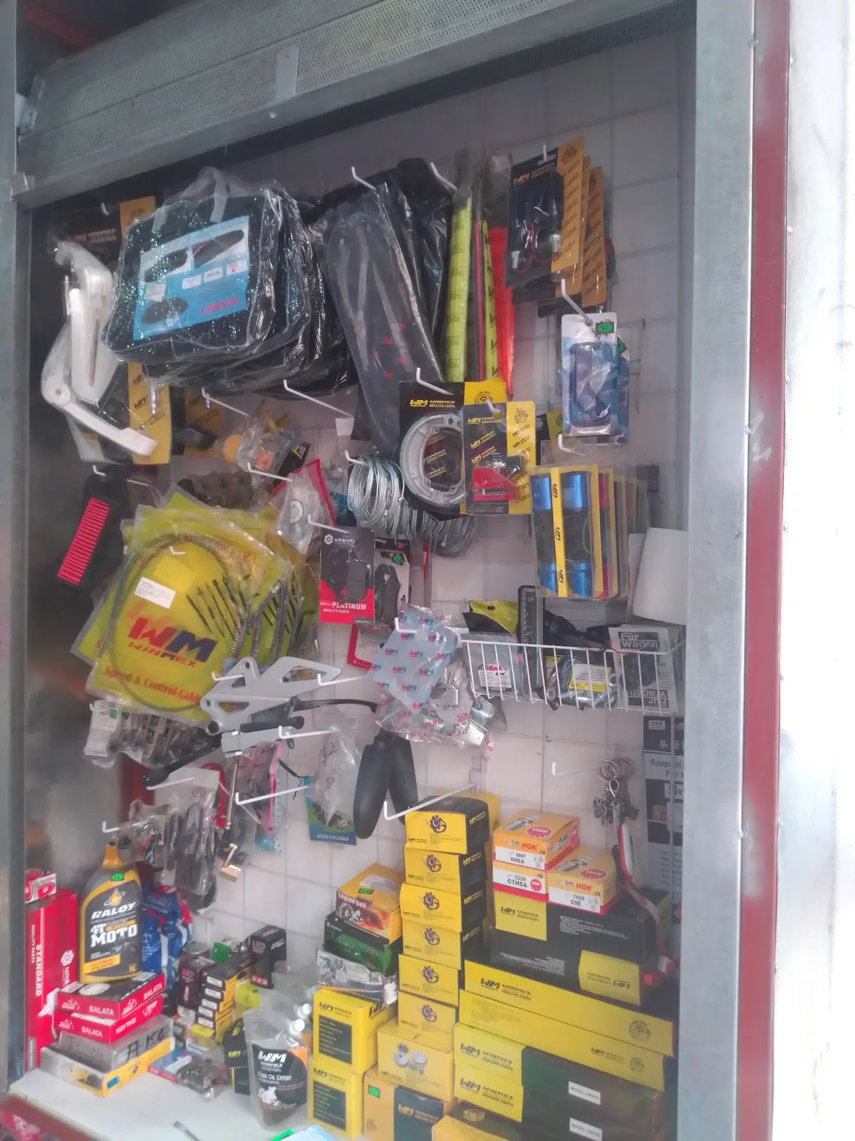 Refacciones para moto y Grua Makarena Bikers — foto 3 de 3