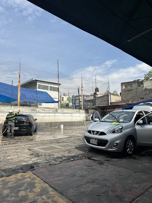 Autolavado Servicio Plutarco
