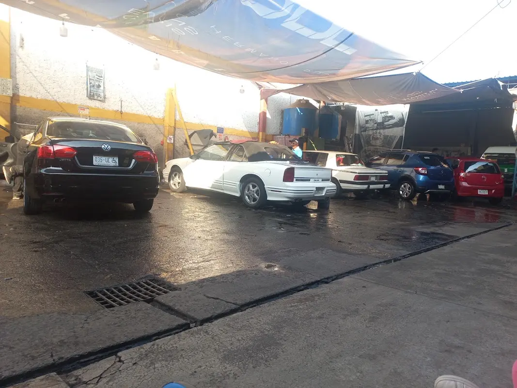 Autolavado "La Brisa"