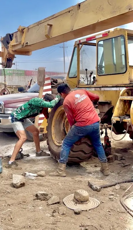 Llantera móvil el Tiburón