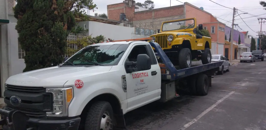 Grúas y Transportes Bolaños — foto 2 de 3