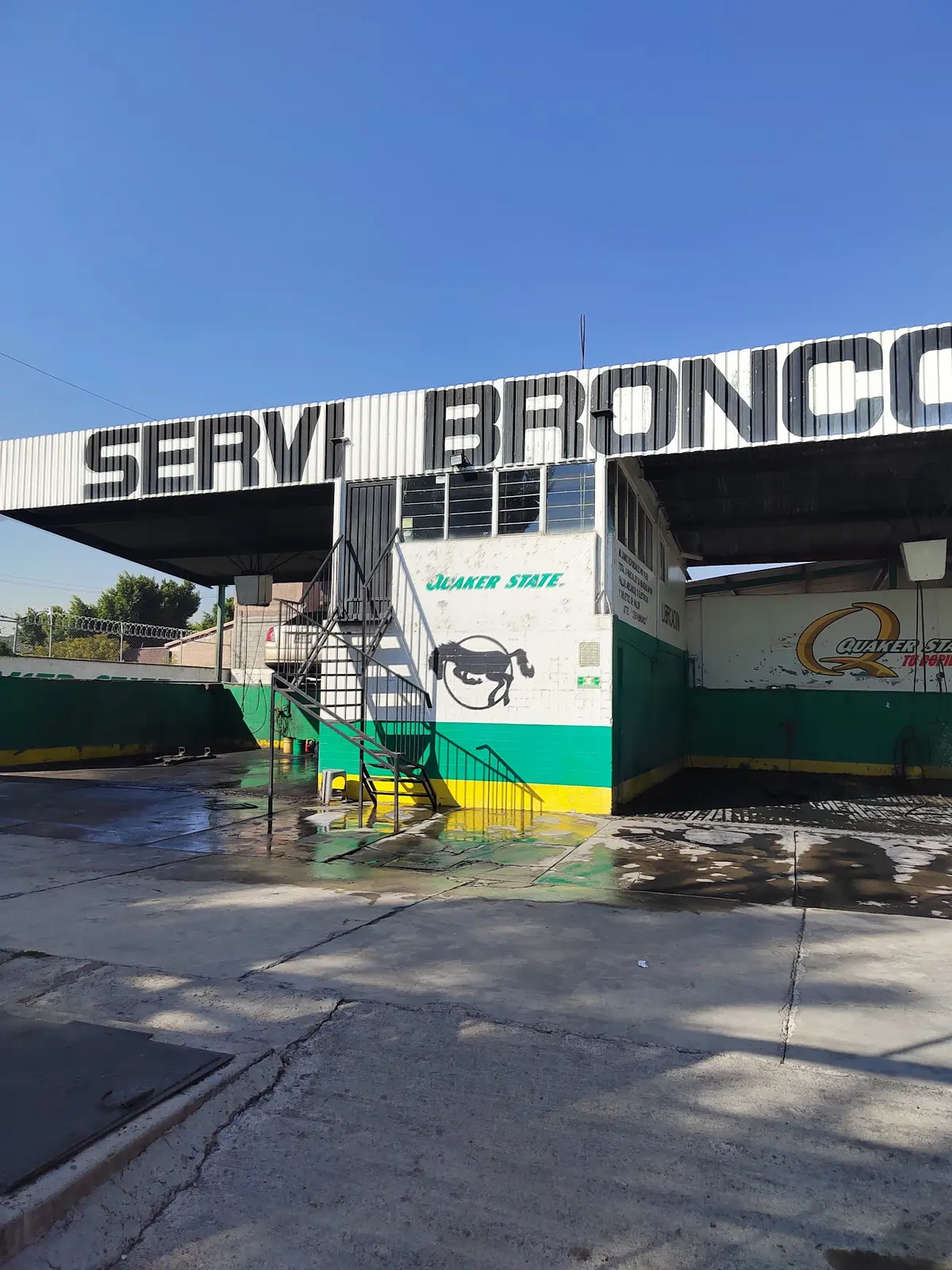 Servi Bronco — foto 3 de 3