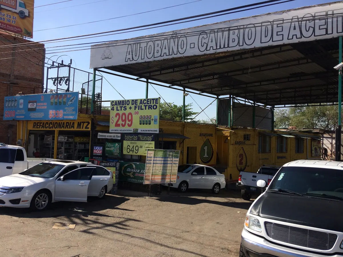 AUTOBAÑO SERVICIO MARTINEZ