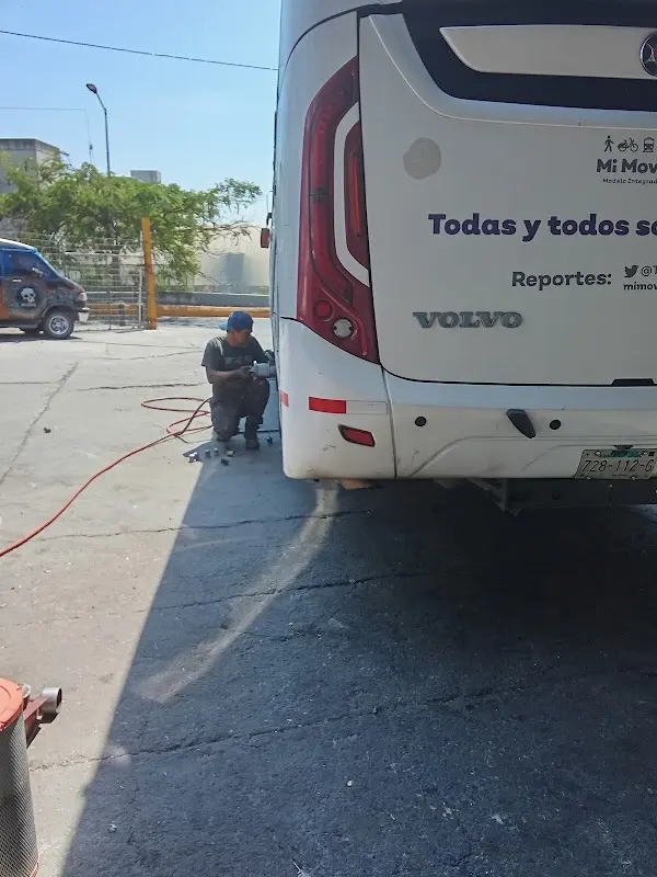 Llantera Belenes