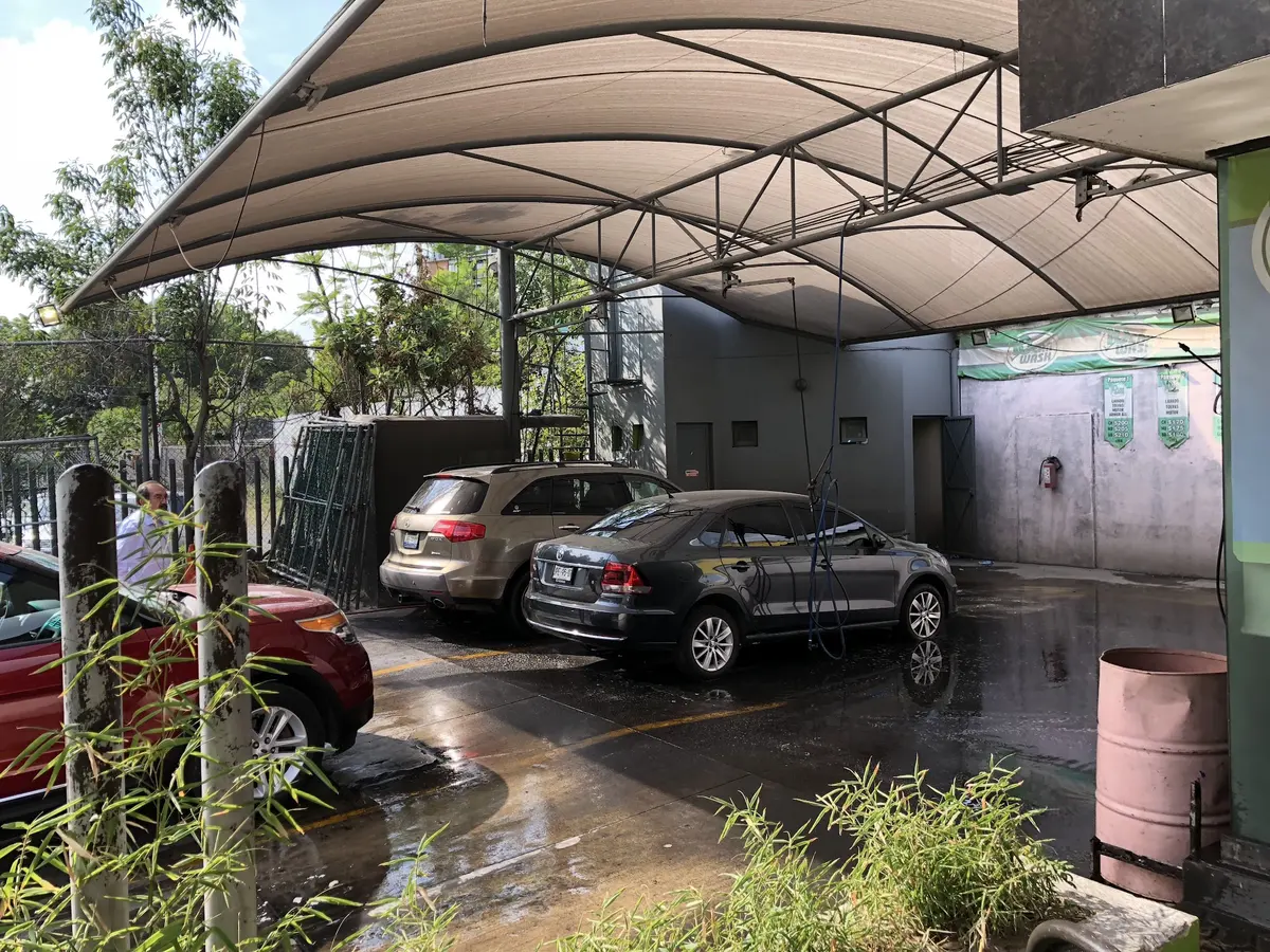 SLINE CAR WASH DETAILING — foto 3 de 3