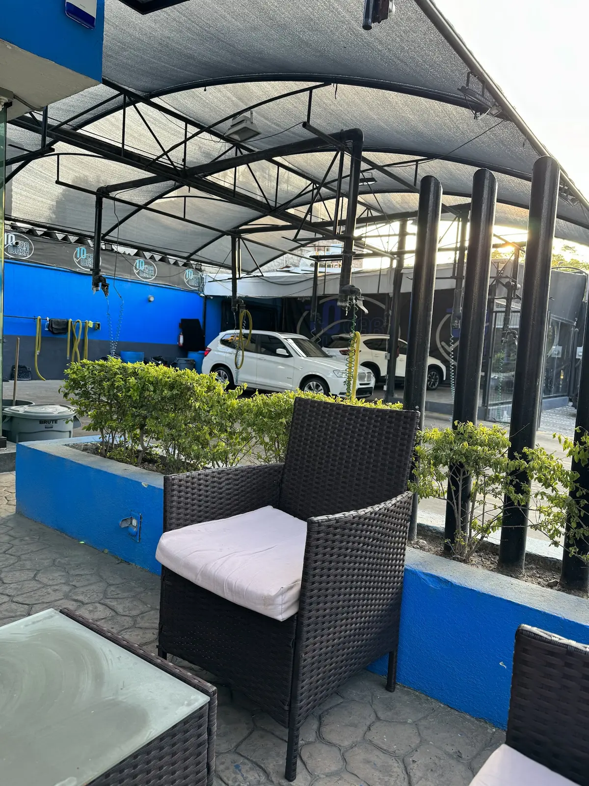SLINE CAR WASH DETAILING — foto 2 de 3