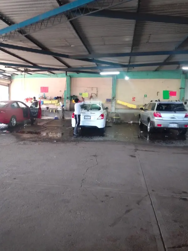 Auto Lavado La Poderosa