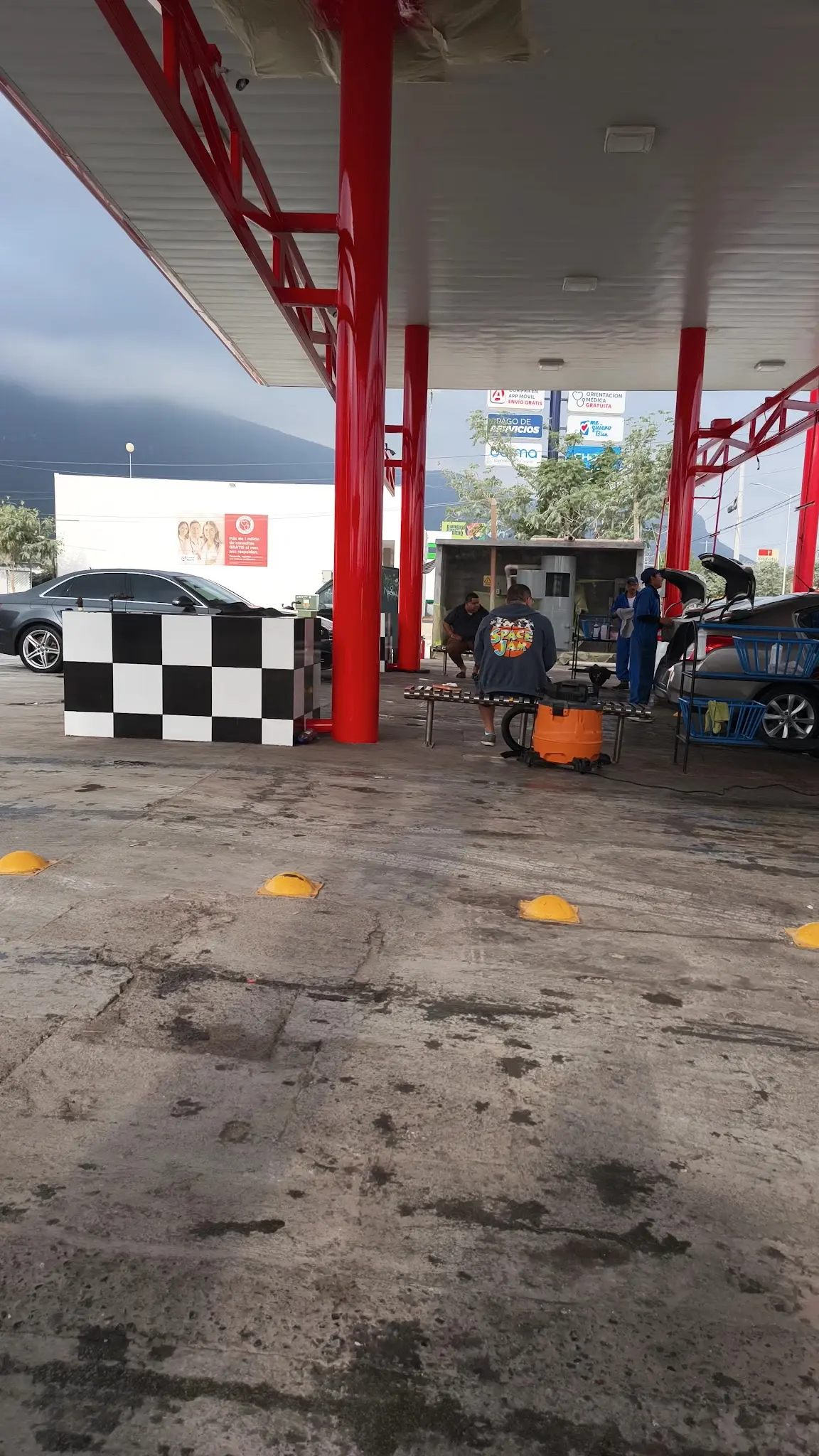 Xtreme Car Wash Raul Salinas — foto 2 de 3