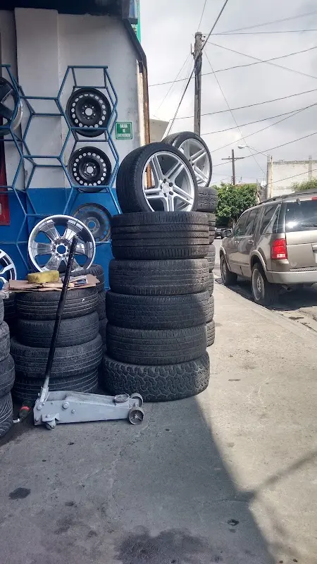 LLANTAS NUEVAS Y USADAS EL GALLITO