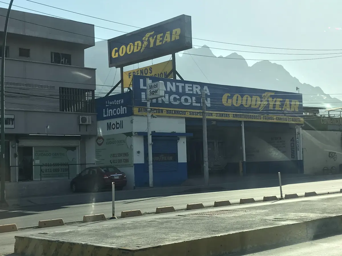 Llantera Lincoln