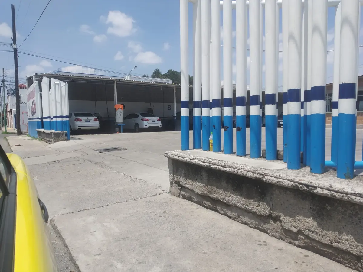Car Wash Pinosuarez — foto 3 de 3