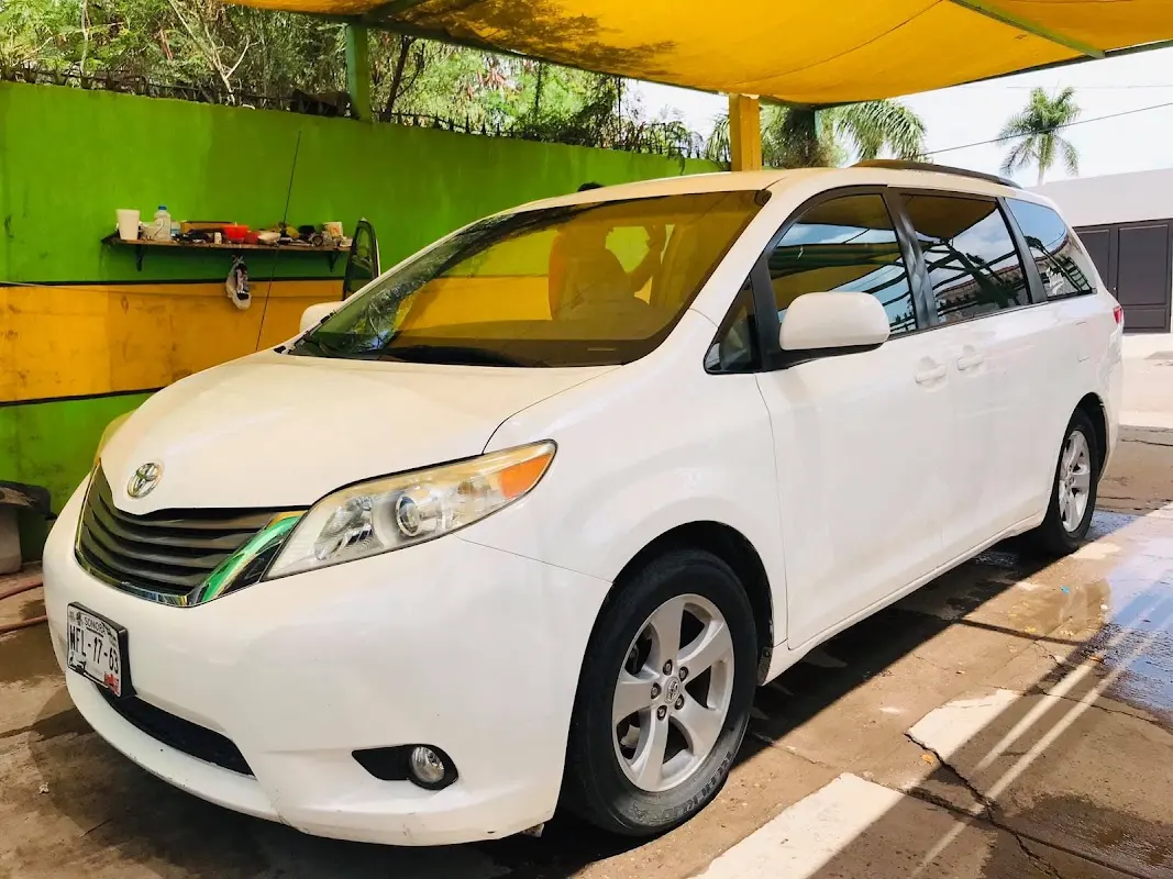 De La Coahuila Car Rental