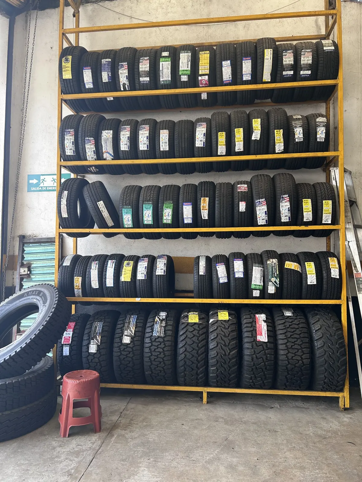 Auto Tyre Periférico