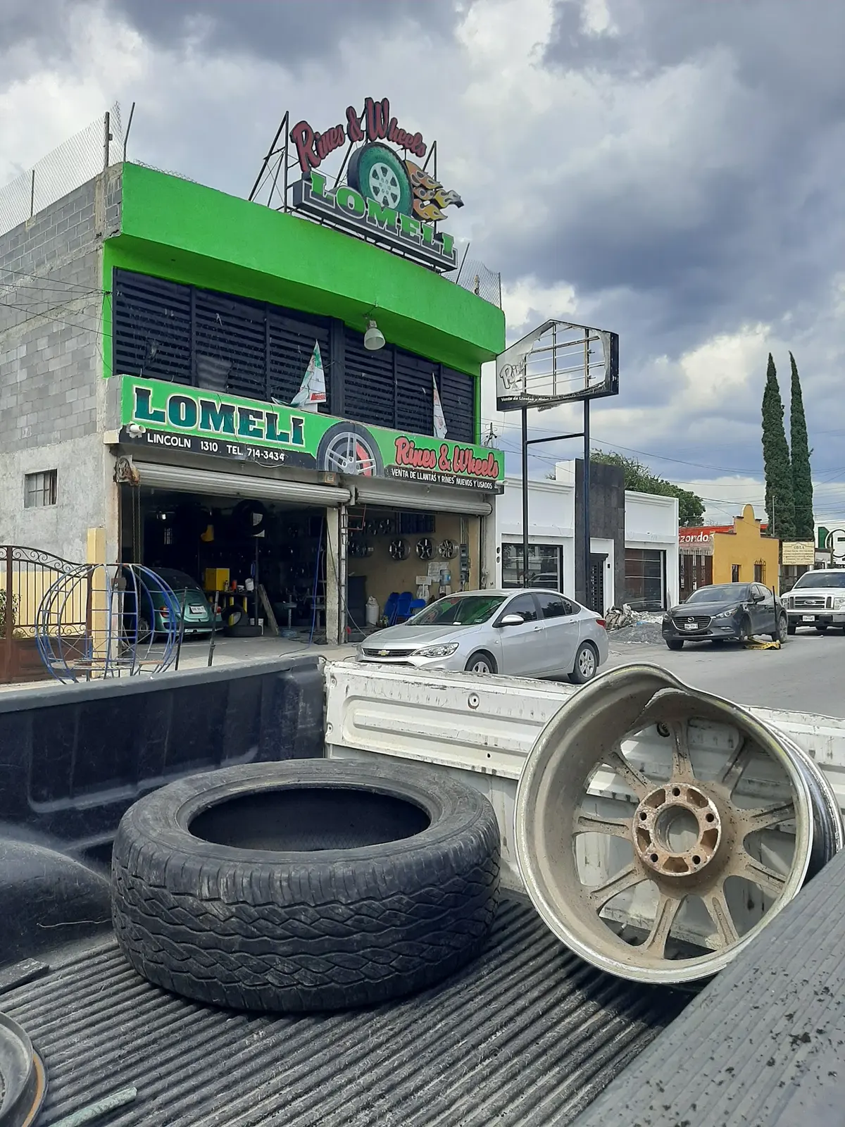 Rines & wheels Lomeli