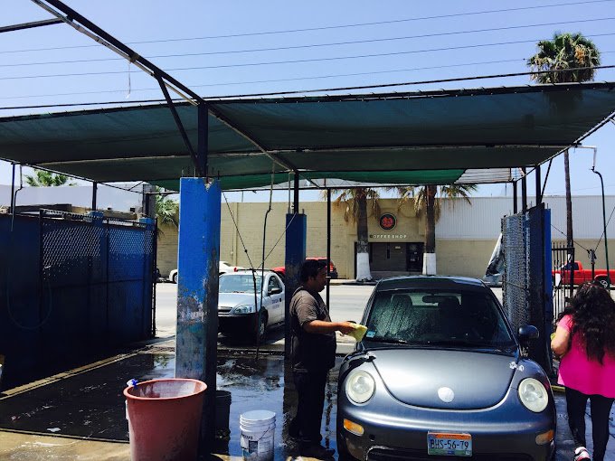 Car Wash Eduardos