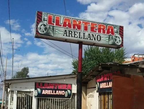 Llantera Arellano