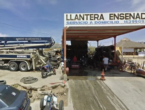 Llanteras en Ensenada