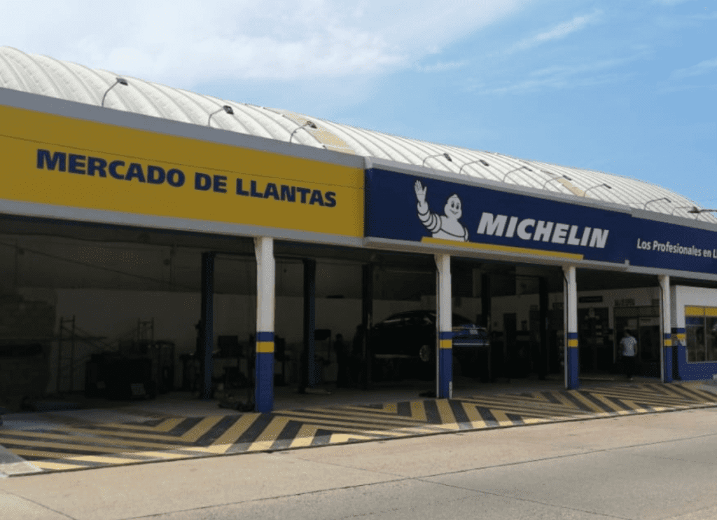 Llantera Sen / Mercado De Llantas Coatzacoalcos Palmas